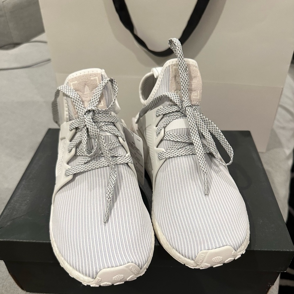 Moving sale. adidas Women's Light Gray and White Sneakers